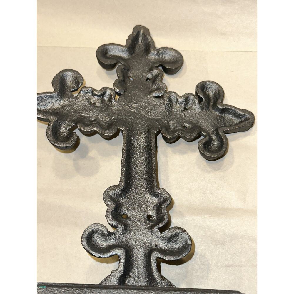 Cast Iron Hand Painted Gothic Cross Fireplace Mantle Christmas Stocking Hanger - Picture 8 of 10